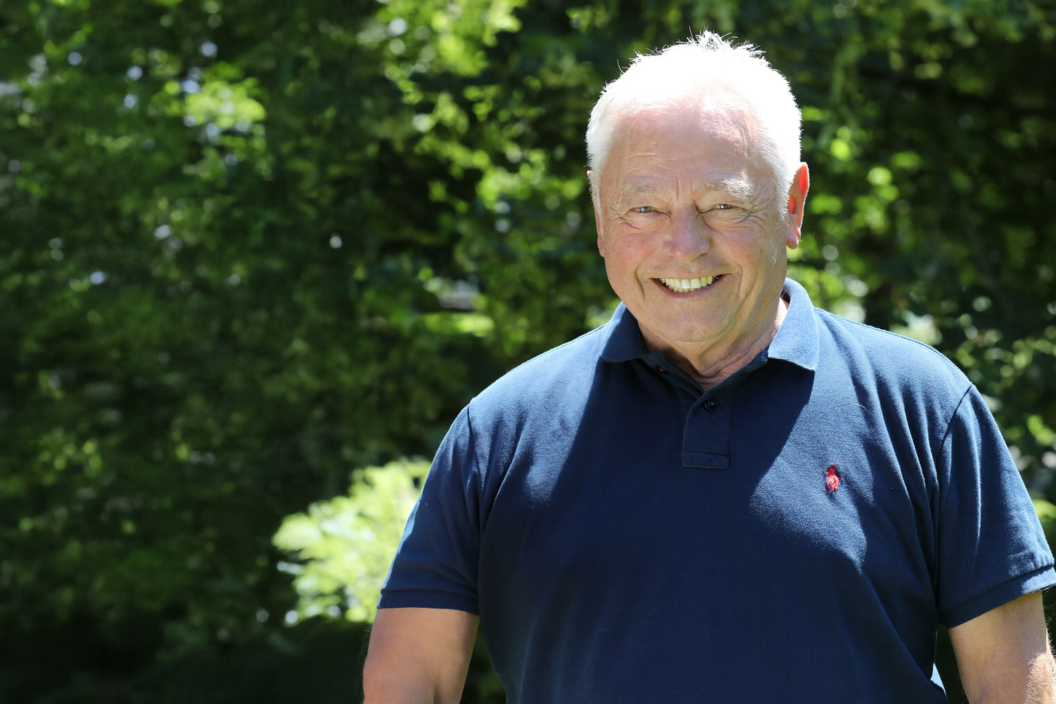 Dr Bernd Alles
